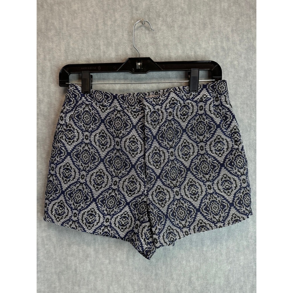 Tart Women's Size 2 Jacquard Shorts‎ Medium Navy Textured Geometric Medallion